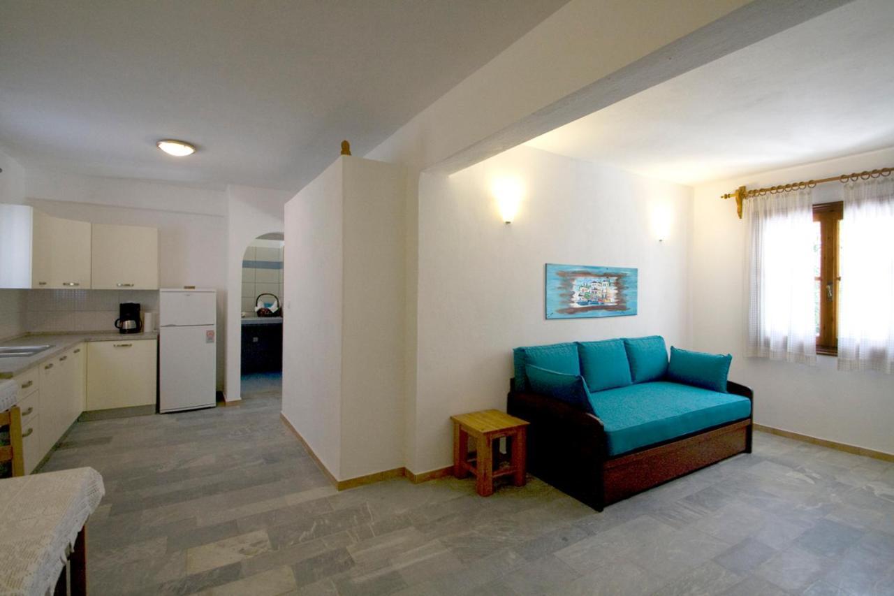 Villas Alexandra Skiathos Platanias  المظهر الخارجي الصورة