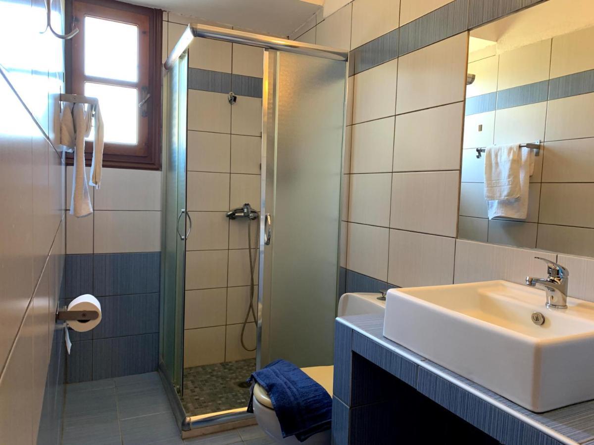 Villas Alexandra Skiathos Platanias  المظهر الخارجي الصورة