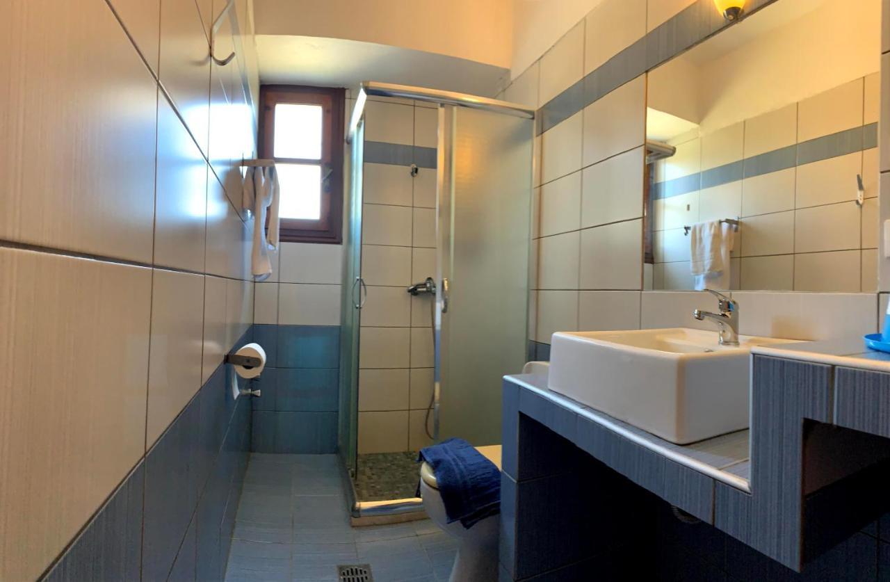 Villas Alexandra Skiathos Platanias  المظهر الخارجي الصورة