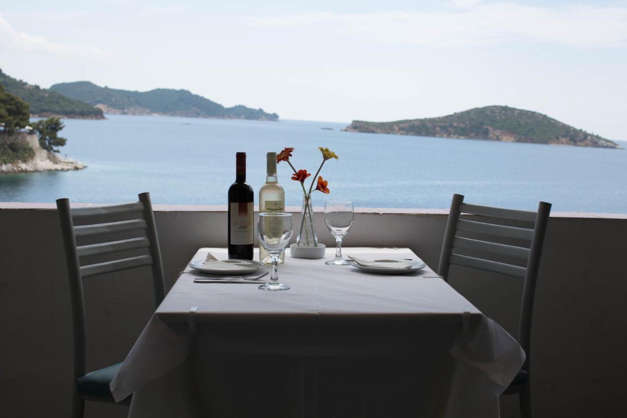Villas Alexandra Skiathos Platanias  المظهر الخارجي الصورة