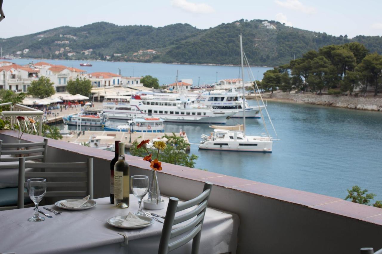 Villas Alexandra Skiathos Platanias  المظهر الخارجي الصورة